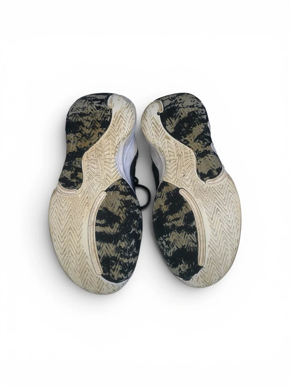 Nike Giannis Immortality 2 basketball shoes 5Y